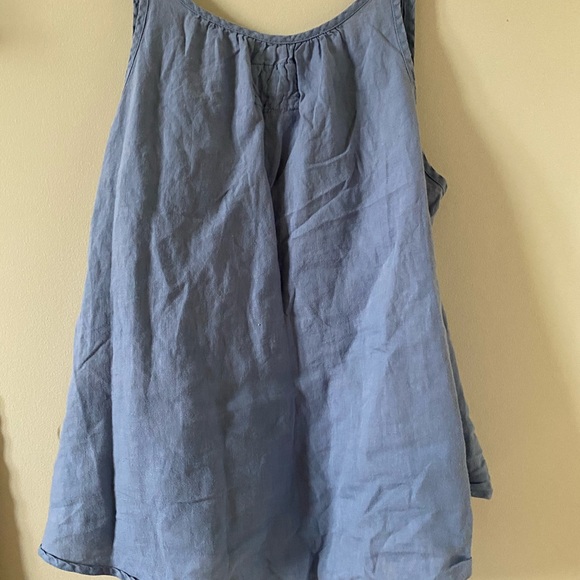 Jean v-neck tank top - Picture 2 of 3